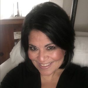 Meet your Posher, Stella